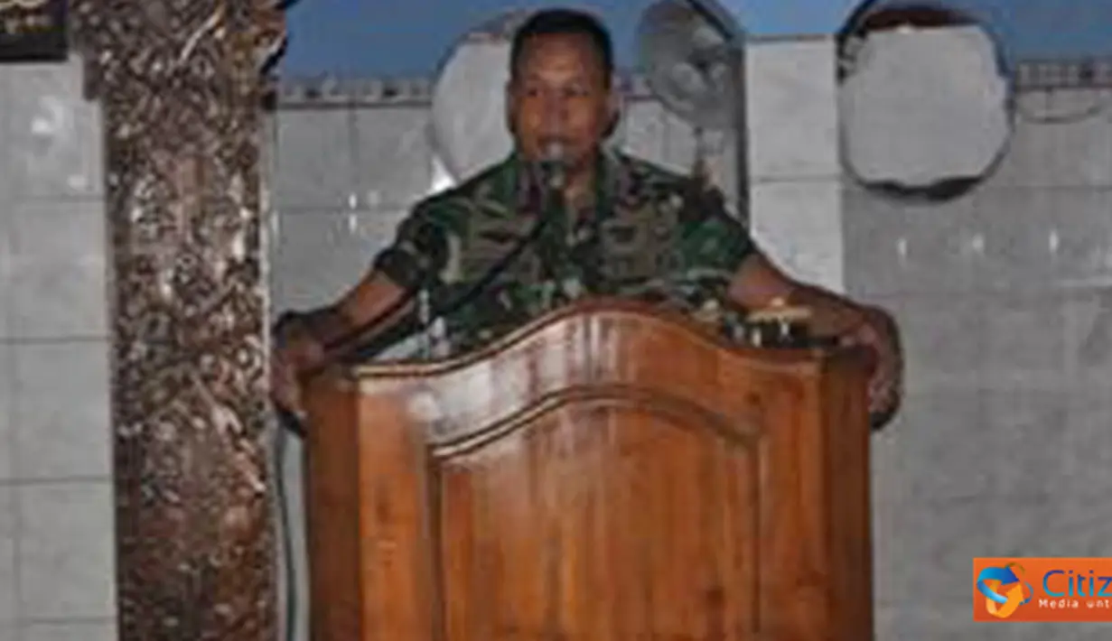 Citizen6, Surabaya: Peringatan yang menghadirkan penceramah H. Miftahul Huda dari Menganti Gresik tersebut, dibuka langsung Komandan Kodikmar Kolonel Marinir Hasanudin. (Pengirim: Penkobangdikal)
