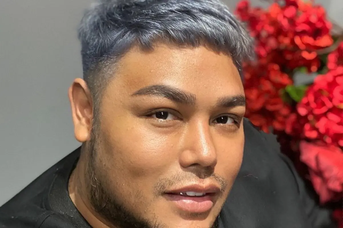 Ivan Gunawan (https://www.instagram.com/p/CG-IoGwn9_d/)
