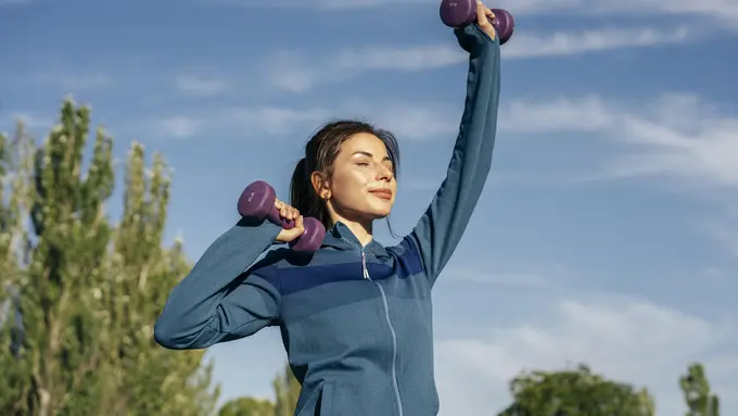 Mix and Match Workout: Cara Cerdas Gabungkan Cardio dan Strength Training [Dok/freepik.com]