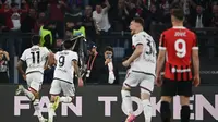 Menang Tipis Atas AC Milan, Bologna Juara Coppa Italia 2024/2025