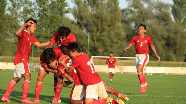 Piala Asia U 19 Di Uzbekistan Ditunda Timnas U 19 Indonesia Lanjutkan Tc Di 3 Negara Bola Liputan6 Com