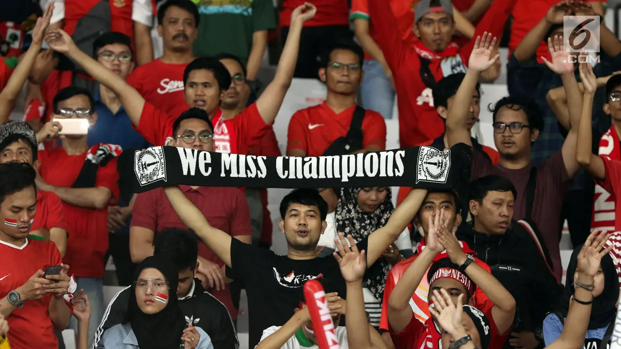 Aksi Suporter Garuda Saat Dukung Timnas Indonesia Melawan Timor Leste