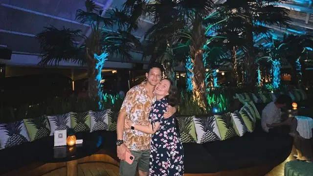 Perut Kian Buncit, Ini 6 Potret Lidi Brugman Makin Romantis dengan Lucky Perdana