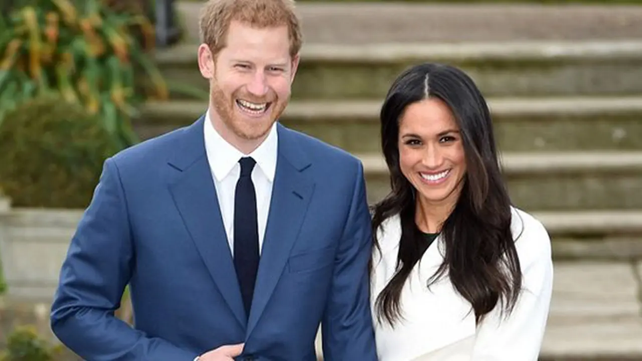 Pangeran Harry akhirnya melamar kekasihnya/copyright: dailymail.co.uk/AP