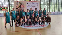 Tim basket Emtek tampil gemilang di laga pertama Sinar Mas Land Basketball Tournament (Liputan6.com/Thomas)