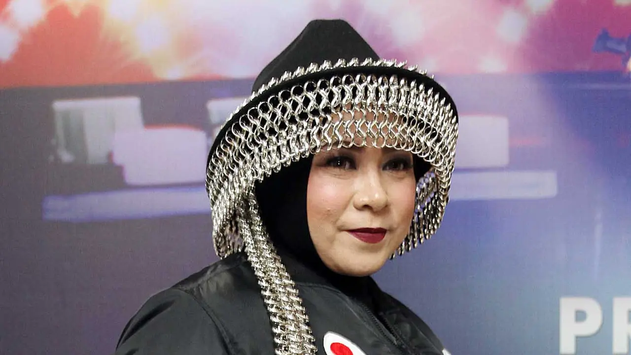[Bintang] Melly Goeslaw