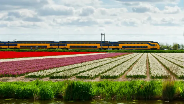 Belanda Kembangkan Kereta Listrik Bertenaga Angin