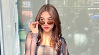 Sebelum dikenal sebagai influencer, Cici memulai usaha dengan proses penuh tantangan. Suksesnya dimulai dari trauma masa kecil karena orang tuanya pisah. (Foto: Dok. Koleksi Pribadi Cici)