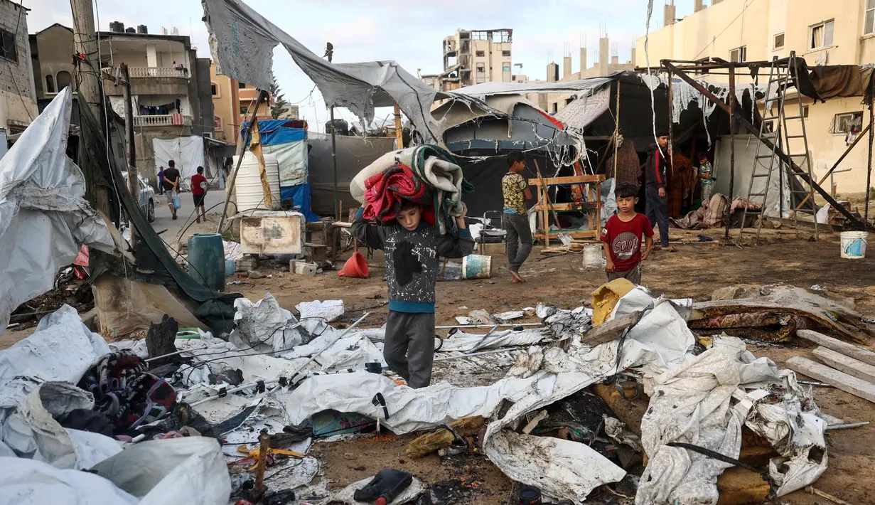 United Nations Children’s Fund (UNICEF) merilis data, ada sekitar 625 ribu anak di Gaza putus sekolah dalam setahun perang di Gaza. (Eyad BABA/AFP)