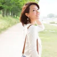 Inspirasi fashion buat usir bad modd dan bikin hari tetap menyenangkan ini bisa kamu coba.