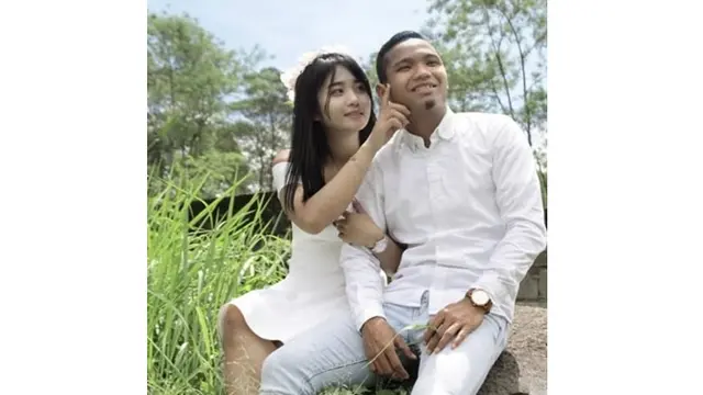 5 Pesona Gabriella Hocky, Istri Oktafianus Fernando Winger Persebaya