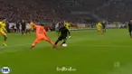 Berita video momen Borussia Dortmund kebobolan karena blunder Marc Bartra dan Roman Burki. This video presented by BallBall.