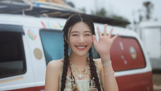 Joy Red Velvet