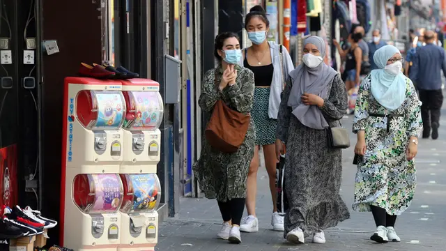 Brussel Wajibkan Pemakaian Masker di Tempat Umum