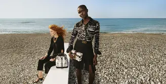 Kejutan seru hadir dalam koleksi fall-winter 2021. Louis Vuitton menyuguhkan kolaborasi terbarunya secara istimewa. Brand asal Prancis ini menjelajahi dunia kreatif unik bersama studio desain artistik terkenal Italia, yaitu Fornasetti. (Foto:  dok. Louis Vuitton )