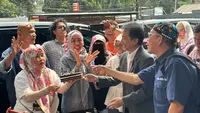 Roy Suryo Tiup Lilin Ulang Tahun Jelang Putusan Praperadilan
