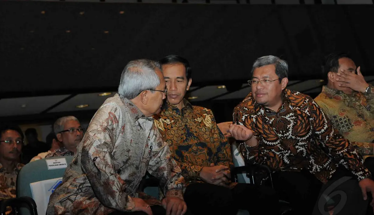 Acara ini dihadiri Menteri Pekerjaan Umum Djoko Kirmanto, Gubernur Jawa Barat Ahmad Heryawan, dan Gubernur DKI Jakarta Joko Widodo, (4/9/14).  (Liputan6.com/Herman Zakharia)