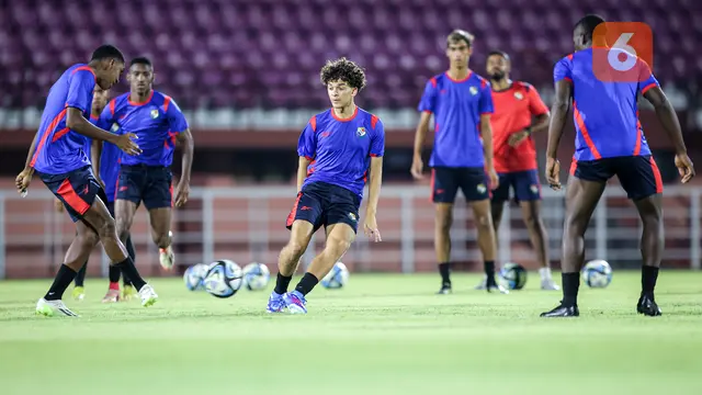 Foto: Tak Remehkan Skuad Garuda Muda, Begini Suasana Latihan Panama Jelang Bentrok dengan Timnas Indonesia U-17 2023