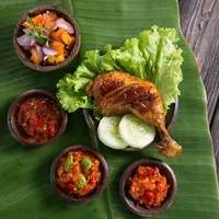 ilustrasi ayam penyet bakar/copyright by Odua Images (Shutterstock)