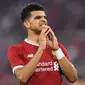 Ekspresi kecewa bek Liverpool, Dominic Solanke, saat adu penalti melawan Atletico Madrid pada laga final Audi Cup di Stadion Allianz, Munchen, Rabu (2/8/2017). Atletico Madrid menang 5-4 atas Liverpool melalui babak adu penalti. (AFP/Christof Stache)