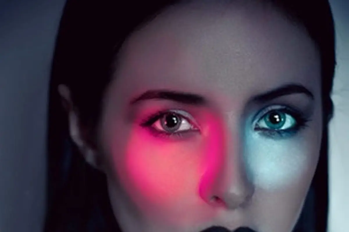 Ilustrasi makeup