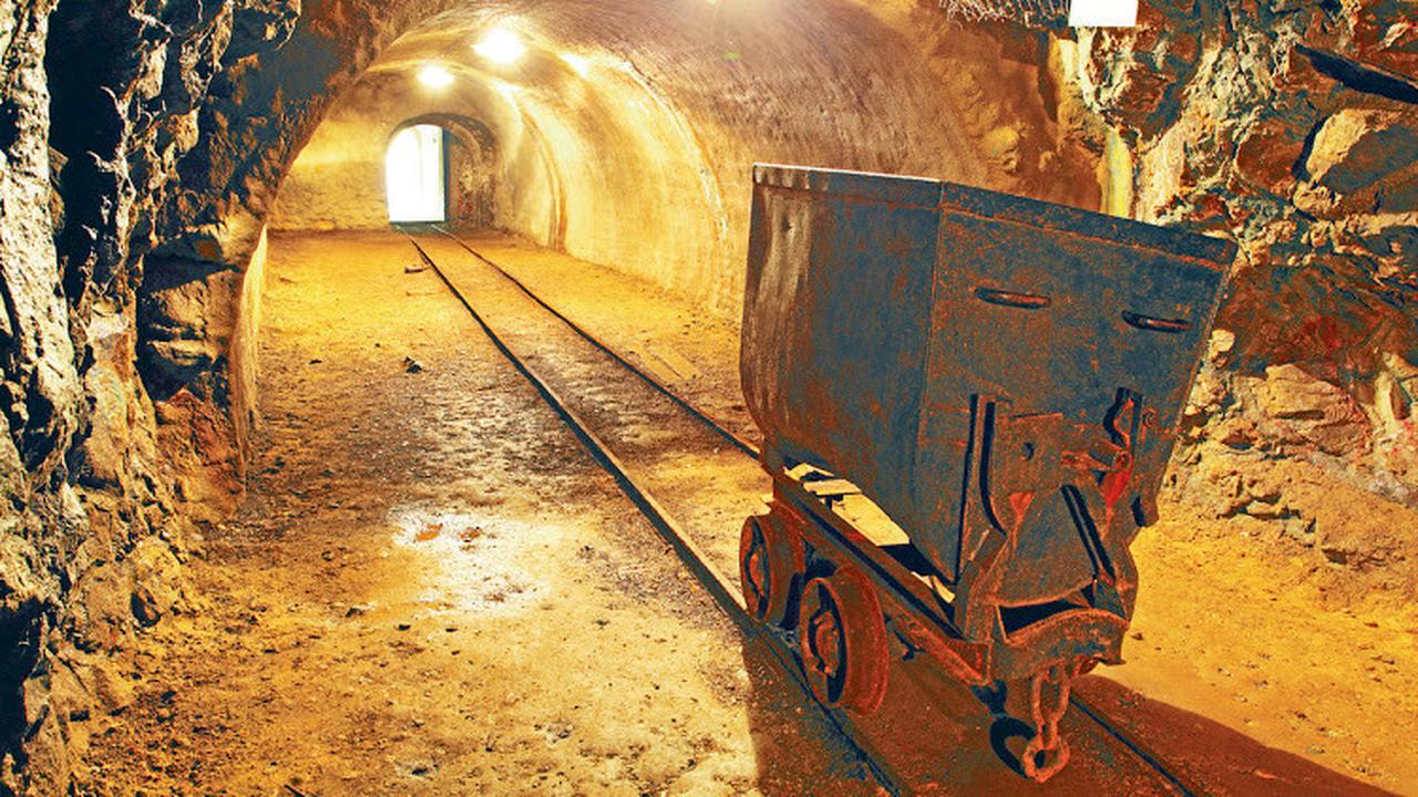 Ilustrasi tambang emas