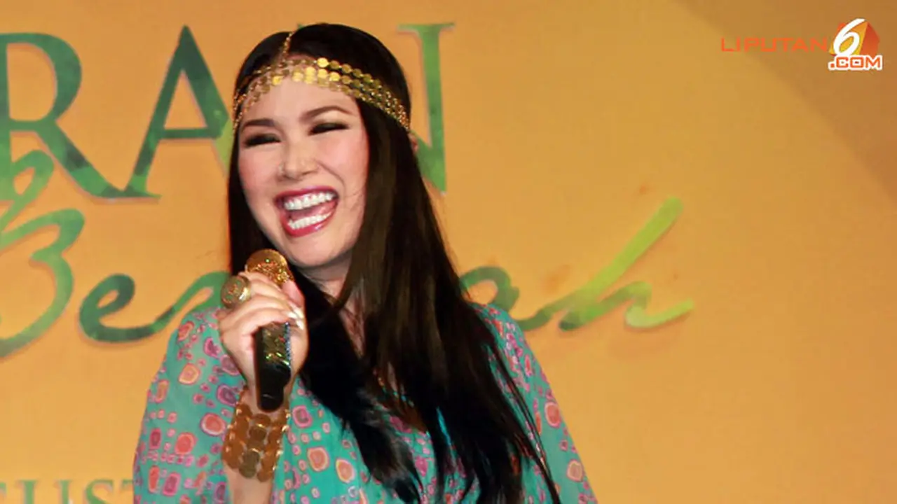 Cerita Titi DJ Jadi Produser Musik