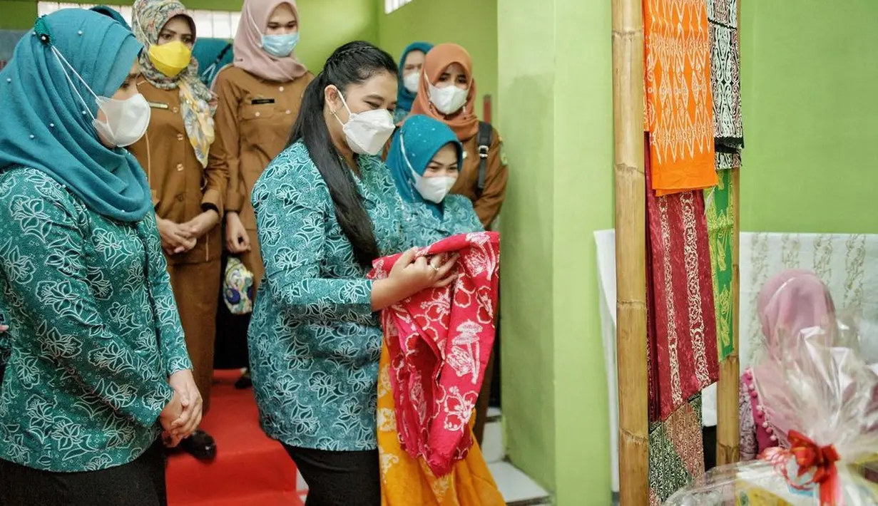 Kahiyang Ayu (Instagram/ayanggkahiyang)