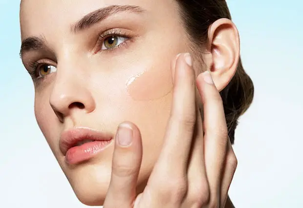 Karena Sangat Penting, Perhatikan Aturan Pakai Moisturizer ...
