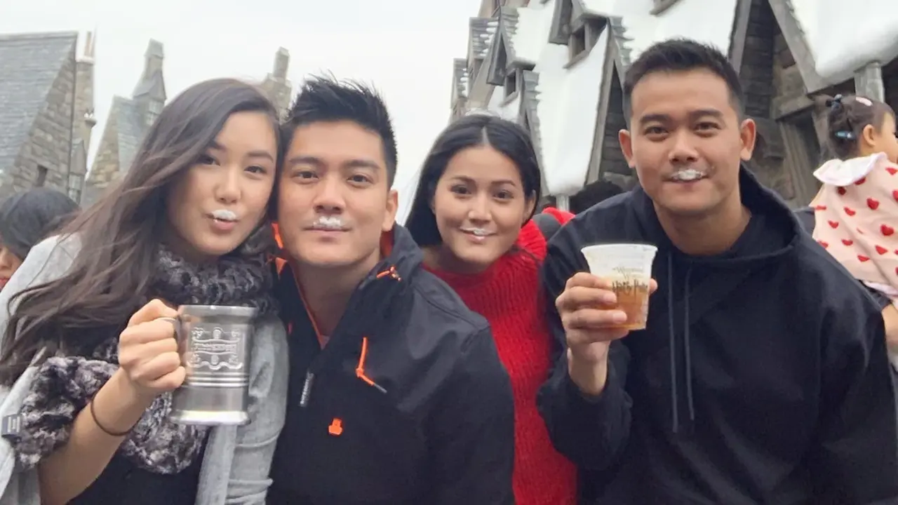 5 Kenangan Manis Boy William dengan Mendiang Adiknya, Raymond Hartanto