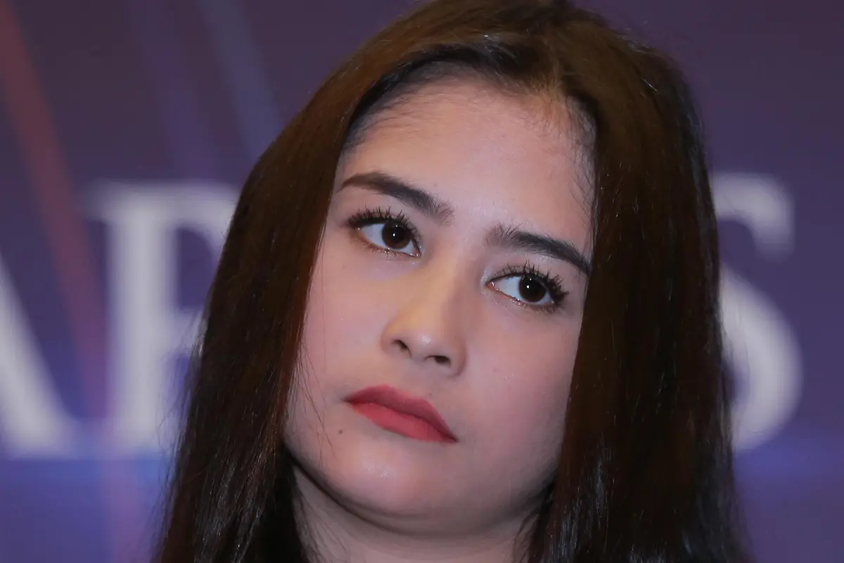 Prilly Latuconsina