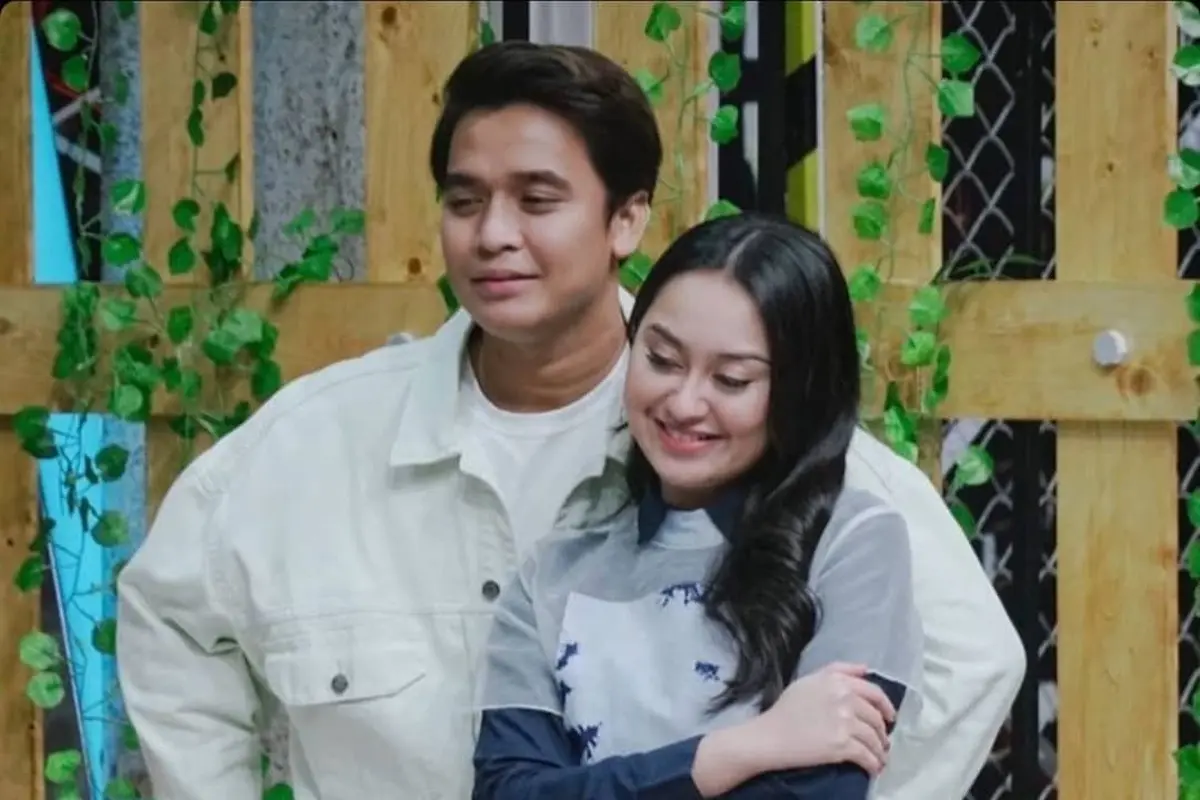 7 Potret Kebersamaan Billy Syahputra dan Memes Prameswari yang Jadi Sorotan