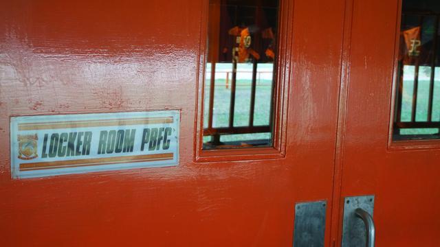 Ruang Ganti Pusamania Borneo FC