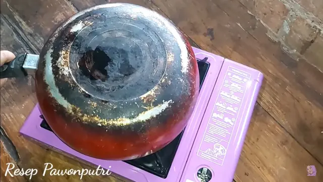 Sangat Sederhana, Ini Cara Bikin Kerak Telor Ala Rumahan yang Lengket dan Renyah