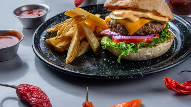 Guna Bantu Masyarakat Capai Berat Badan yang Ideal, Fita Luncurkan Program Weight Gain