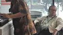  Wakil Menteri Pariwisata dan Ekonomi Kreatif (Wamenparekraf), Sapta Nirwandar tampak menunggu di lobi KPK, Jakarta, Rabu (8/10/2014) (Liputan6.com/Miftahul Hayat) 