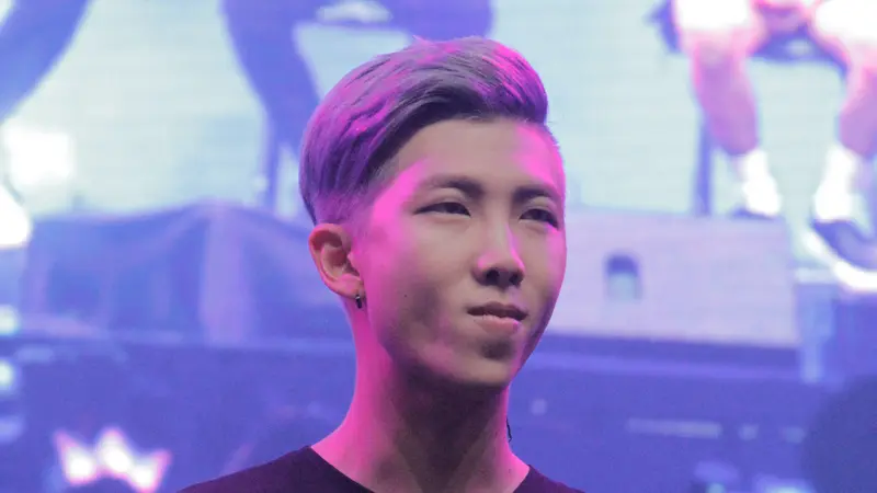 Rap Monster Dapat Kejutan Ulang Tahun dari Army Indonesia