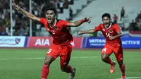 Pemain Timnas Indonesia U-22 Muhammad Ramadhan Sananta berselebrasi&nbsp;setelah mencetak gol pada pertandingan final sepak bola putra melawan Thailand pada&nbsp;SEA Games 2023 di Phnom Penh, Kamboja, Selasa (16/5/2023).&nbsp;(MOHD RASFAN / AFP)