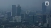 Berdasarkan data IQAir pukul 16.29 WIB, Jakarta tercatat menjadi kota dengan kualitas udara dan polusi terburuk di dunia dengan nilai indeks 168 atau masuk kategori tidak sehat. (merdeka.com/Arie Basuki)