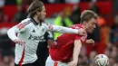 Bermain di hadapan publik sendiri, Manchester United tampil mendominasi di menit-menit awal pertandingan. (Darren Staples/AFP)