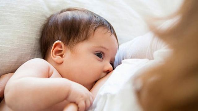 Jelaskan fungsi asi bagi kekebalan tubuh bayi