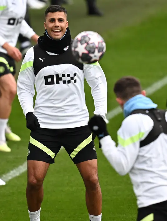 Manchester City akan menjamu Bayern Munchen di Etihad Stadium pada leg pertama babak perempat final Liga Champions 2022/2023. (Photo by Paul ELLIS / AFP)