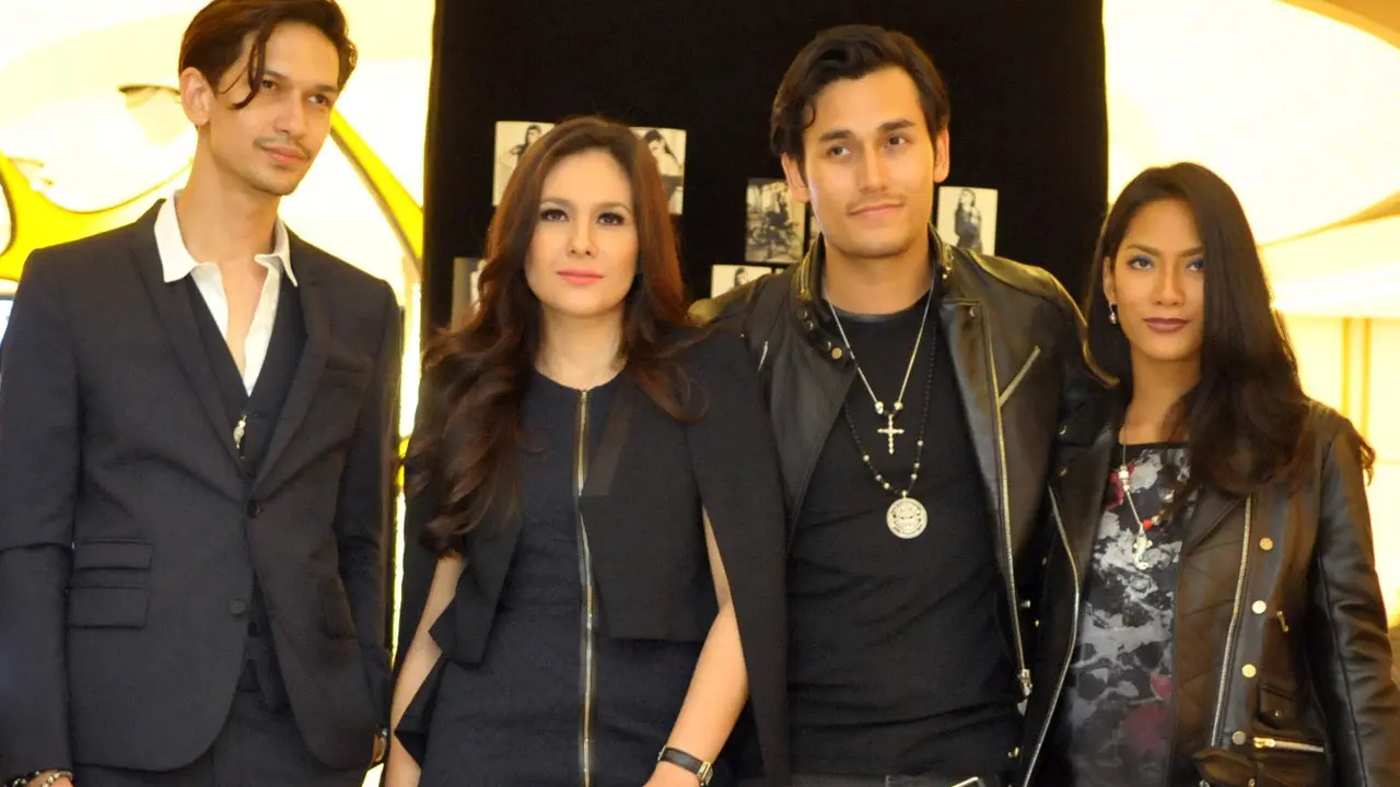 The Kooples Thomas Sabo Gallery Lafayette 0914 3