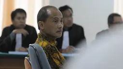 Budi Mulya didakwa bersama Wakil Presiden Boediono yang saat itu menjabat Gubernur BI dan beberapa mantan pejabat BI terkait kasus Bank Century (Liputan6.com/Herman Zakharia)