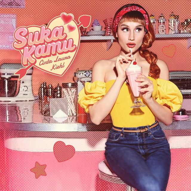 6 Penampilan Cinta Laura di Video Klip 'Suka Kamu' Ini Curi Perhatian