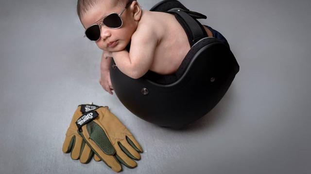 6 Pemotretan Baby Born Anak Nabila Putri, Gayanya Curi Perhatian