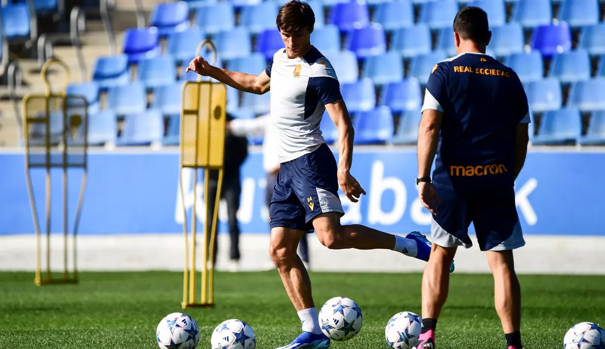 Real Sociedad akan menghadapi Red Bull Salzburg di Red Bull Arena pada Selasa, 3 Oktober 2023, jam 23:45 WIB. (ANDER GILLENEA / AFP)