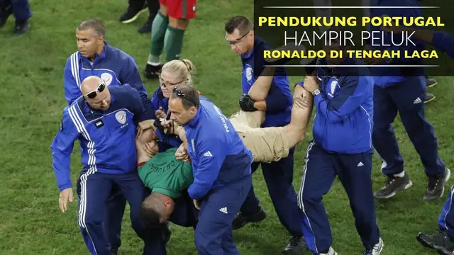 Laga antara Polandia Vs Portugal sempat terhenti pada menit ke-109 akibat seorang fan masuk ke dalam lapangan untuk memeluk Cristiano Ronaldo
