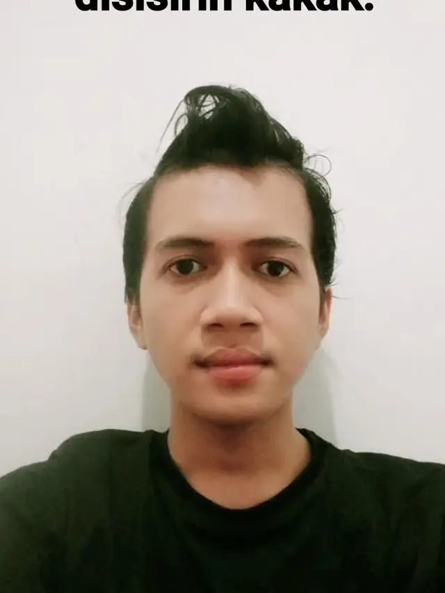 6 Gaya Sisir Rambut Beda Orang Ini Kocak Bikin Senyum