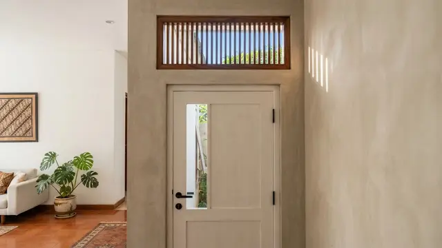 Model Ventilasi Jendela dari Kayu